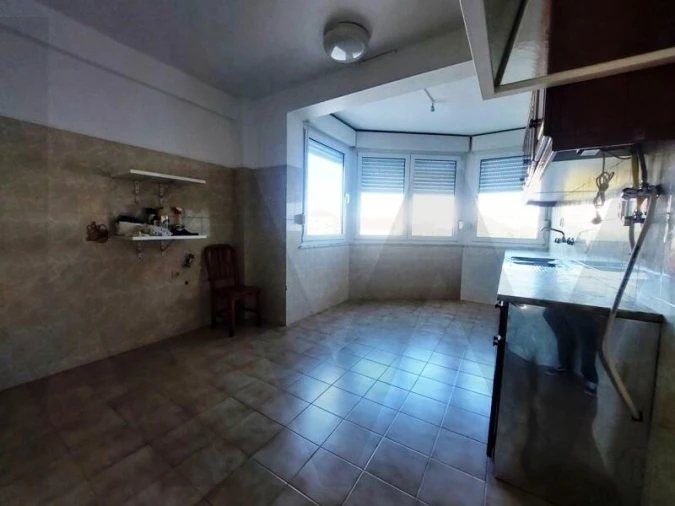 Apartamento T2 para Arrendamento em Mafra Foto 7