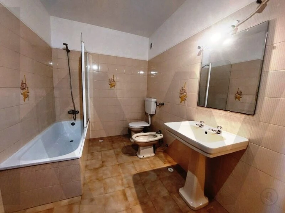 Apartamento T2 para Arrendamento em Mafra Foto 13