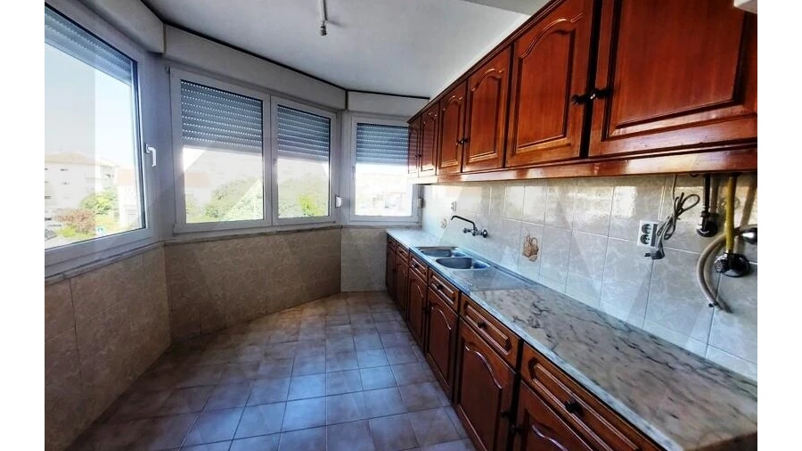 Apartamento T2 para Arrendamento em Mafra