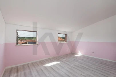 Moradia T3 para Venda em Alcoentre
