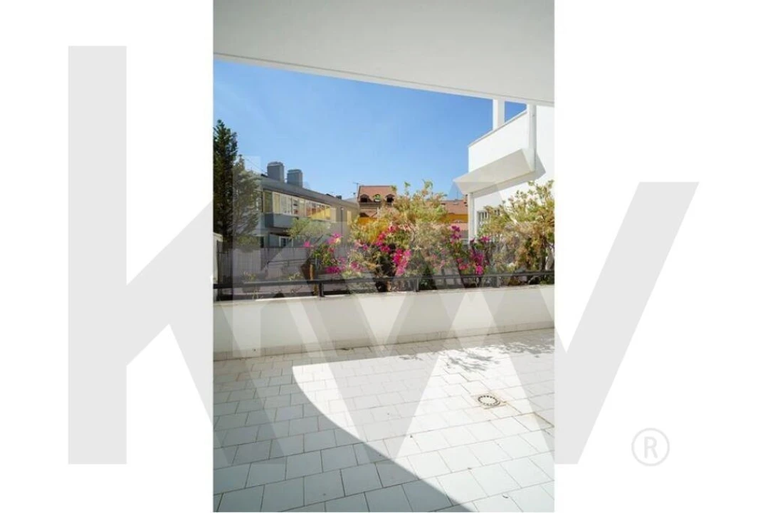 Apartamento T1 para Arrendamento em Arroios Foto 6