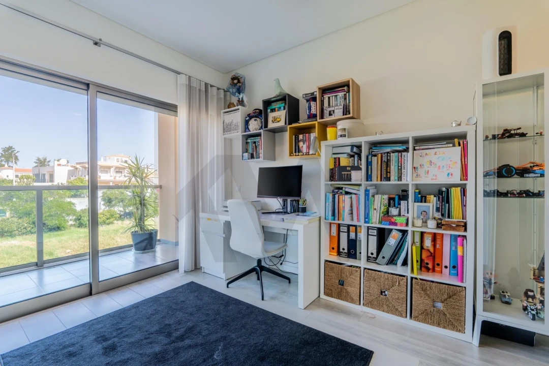 Apartamento T3 para Venda em Portimão Foto 31