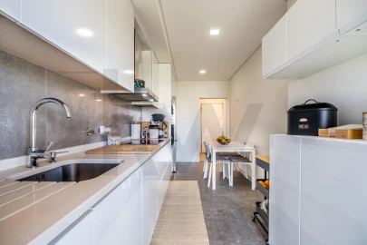 Apartamento T3 para Venda em Portimão