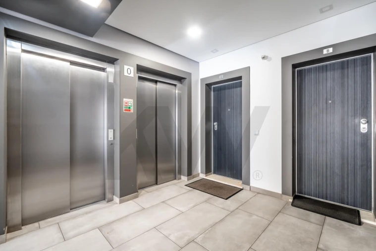 Apartamento T3 para Venda em Portimão Foto 36