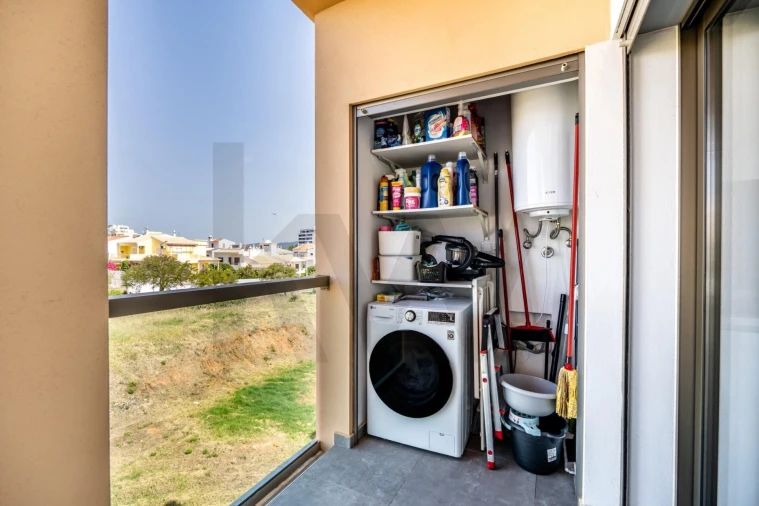 Apartamento T3 para Venda em Portimão Foto 11