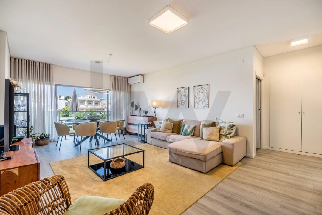 Apartamento T3 para Venda em Portimão Foto 5
