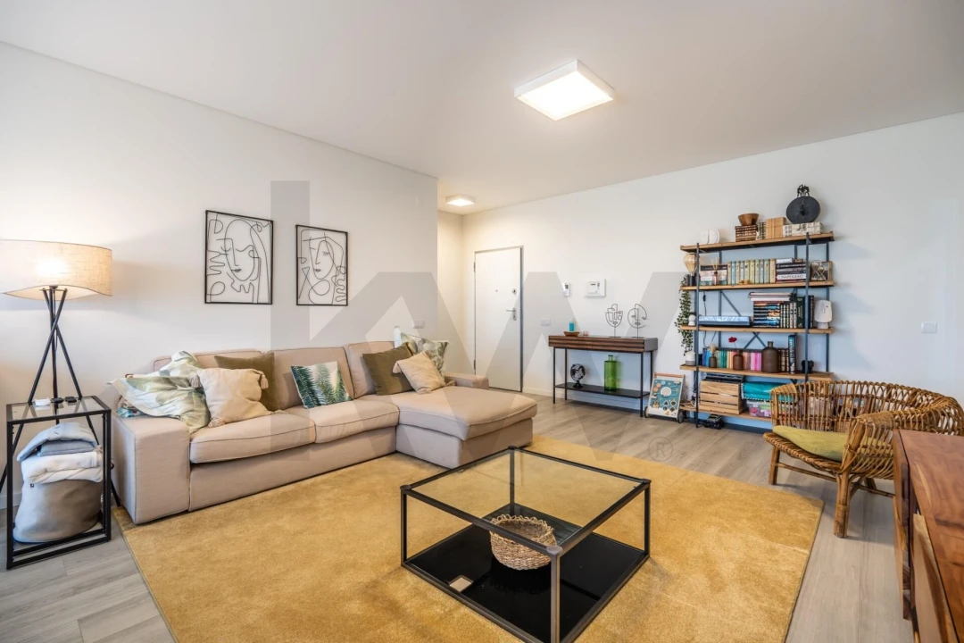Apartamento T3 para Venda em Portimão Foto 4