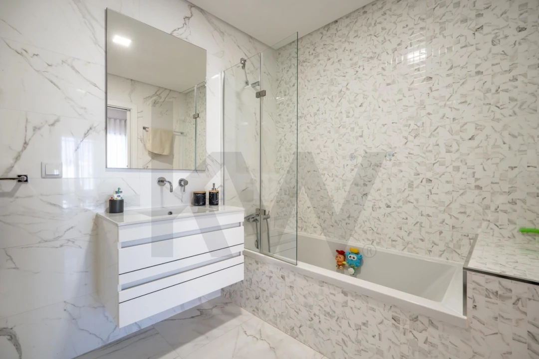 Apartamento T3 para Venda em Portimão Foto 25