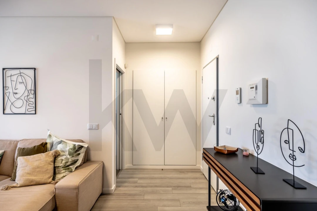 Apartamento T3 para Venda em Portimão Foto 6