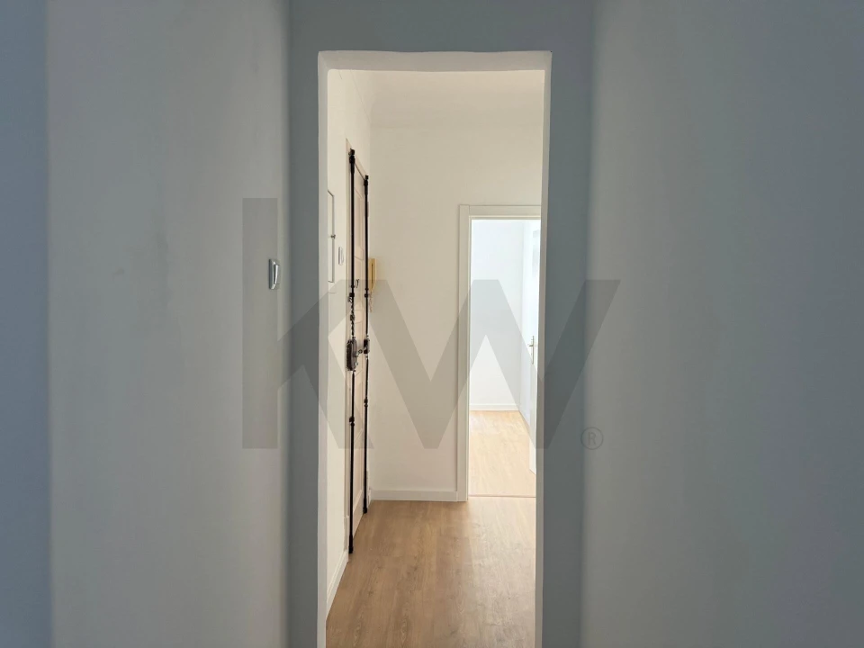 Apartamento T2 para Arrendamento em Penha de França Foto 20