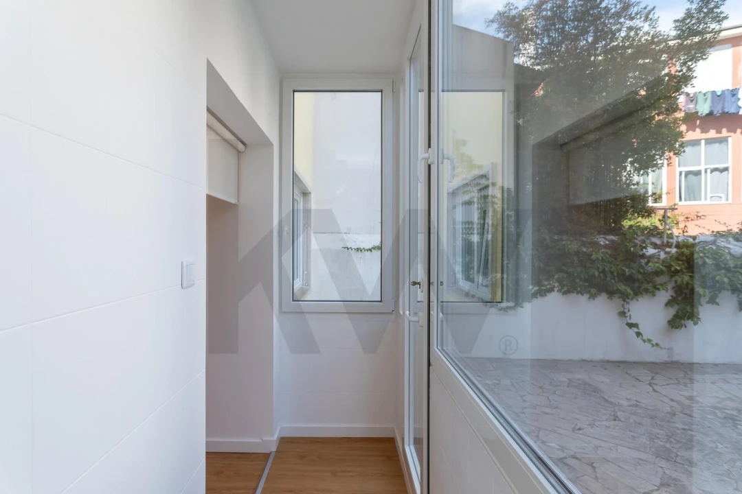 Apartamento T2 para Arrendamento em Alcantara Foto 7