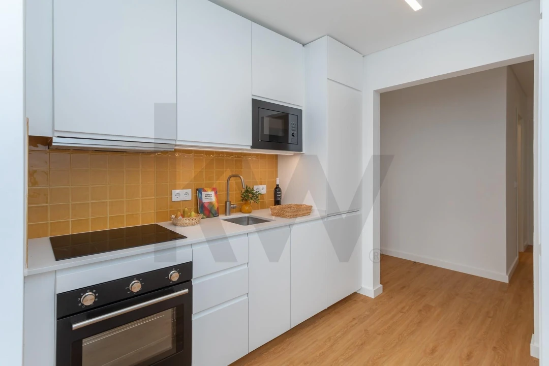 Apartamento T2 para Arrendamento em Alcantara Foto 2
