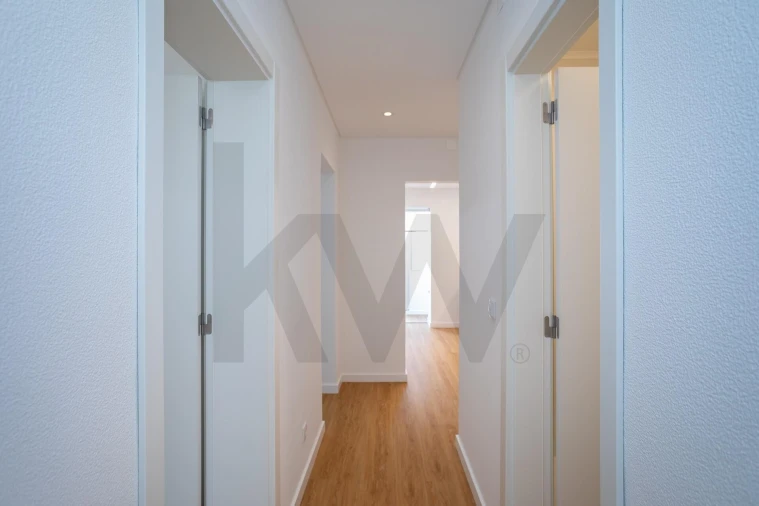 Apartamento T2 para Arrendamento em Alcantara Foto 23
