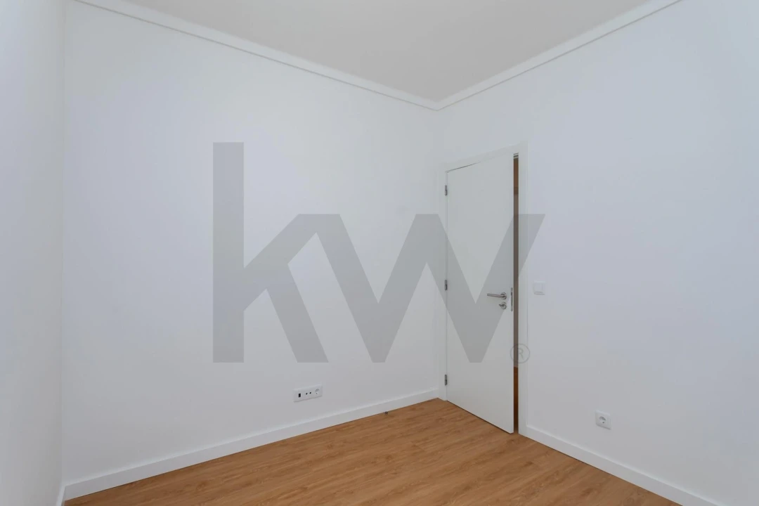 Apartamento T2 para Arrendamento em Alcantara Foto 26