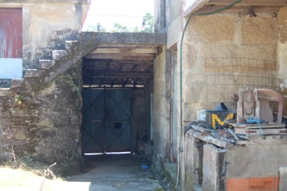 Moradia T3 para Venda em Foz do Sousa e Covelo