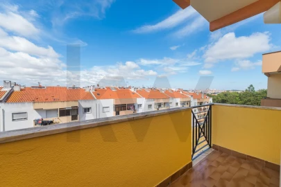 Apartamento T2 para Venda em Algueirão-Mem Martins