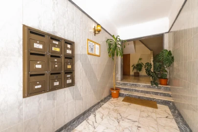 Apartamento T2 para Venda em Algueirão-Mem Martins