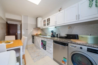 Apartamento T2 para Venda em Algueirão-Mem Martins