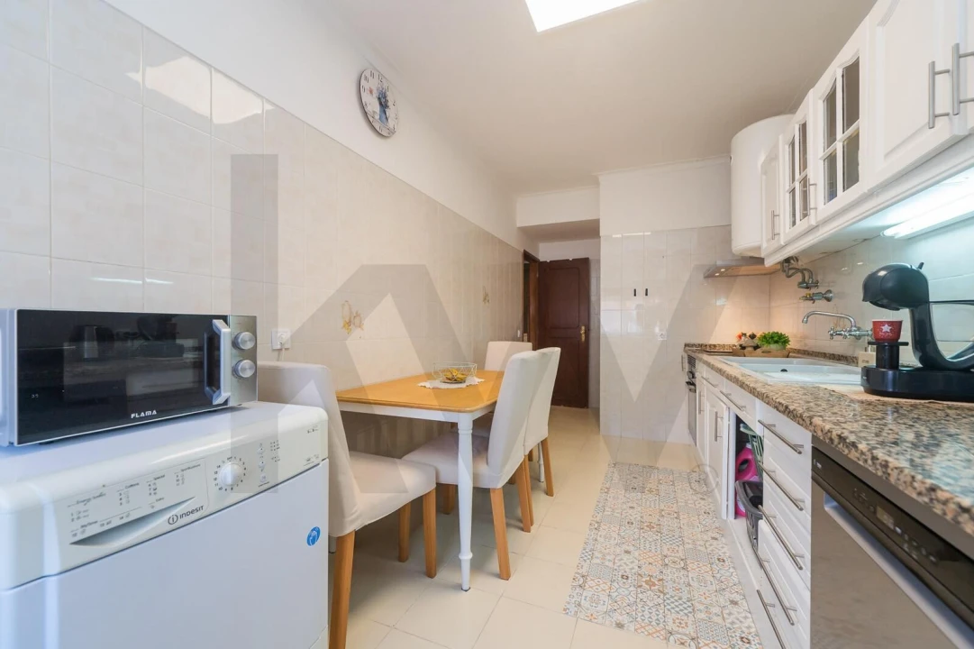 Apartamento T2 para Venda em Algueirão-Mem Martins Foto 7