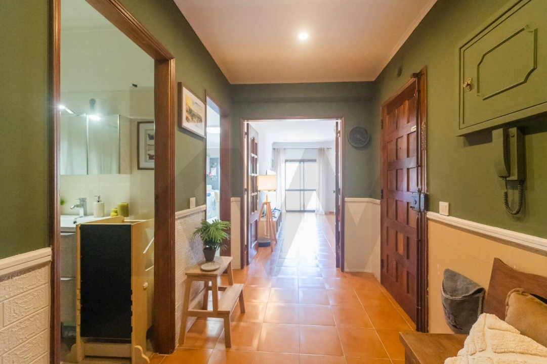 Apartamento T2 para Venda em Algueirão-Mem Martins Foto 4