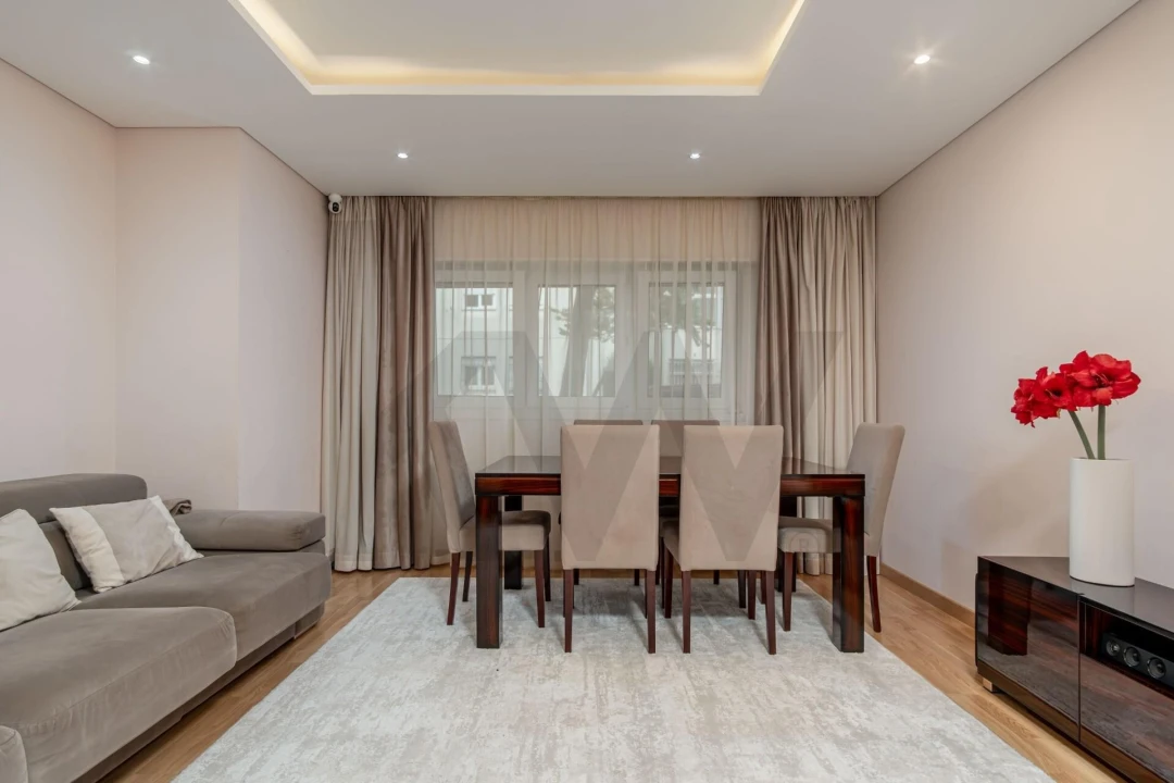 Apartamento T2 para Venda em Cascais e Estoril Foto 14