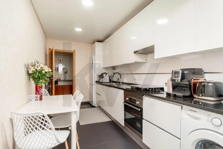 Apartamento T2 para Venda em Cascais e Estoril Foto 13