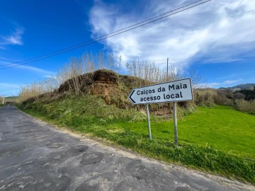 Terreno para Venda em Lomba da Maia