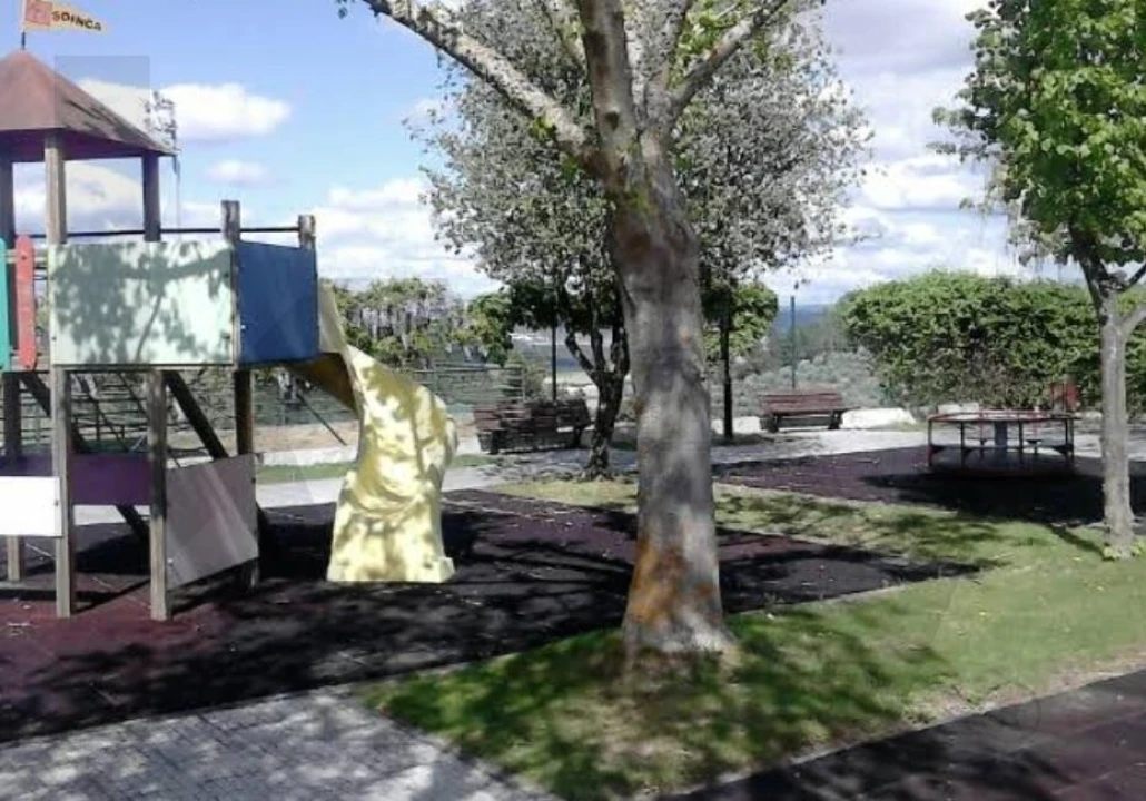 Moradia T2 para Venda em Santa Margarida da Coutada Foto 35