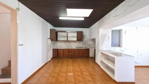 Moradia T3 para Venda em Achadinha