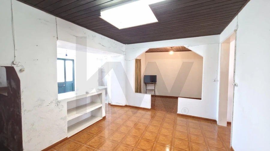 Moradia T3 para Venda em Achadinha Foto 10