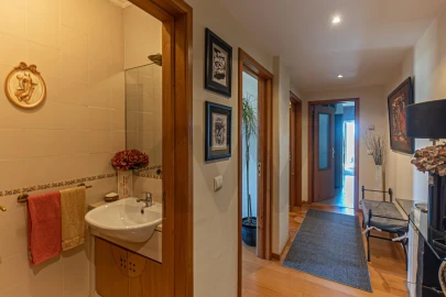 Apartamento T3 para Venda em Mafamude e Vilar do Paraíso