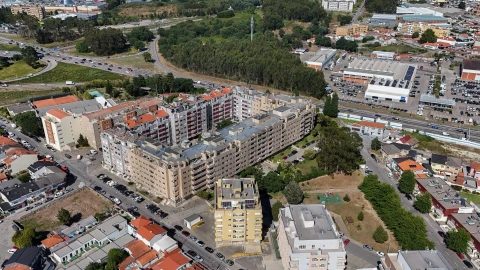 Apartamento T3 para Venda em Mafamude e Vilar do Paraíso