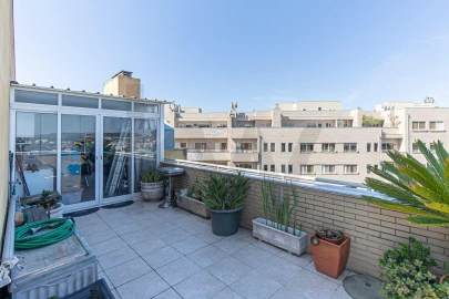 Apartamento T3 para Venda em Mafamude e Vilar do Paraíso