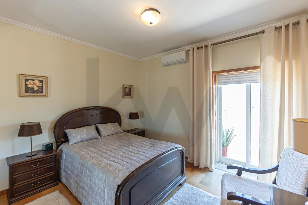 Apartamento T3 para Venda em Mafamude e Vilar do Paraíso Foto 22