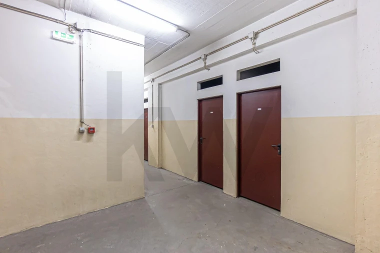 Apartamento T3 para Venda em Mafamude e Vilar do Paraíso Foto 37