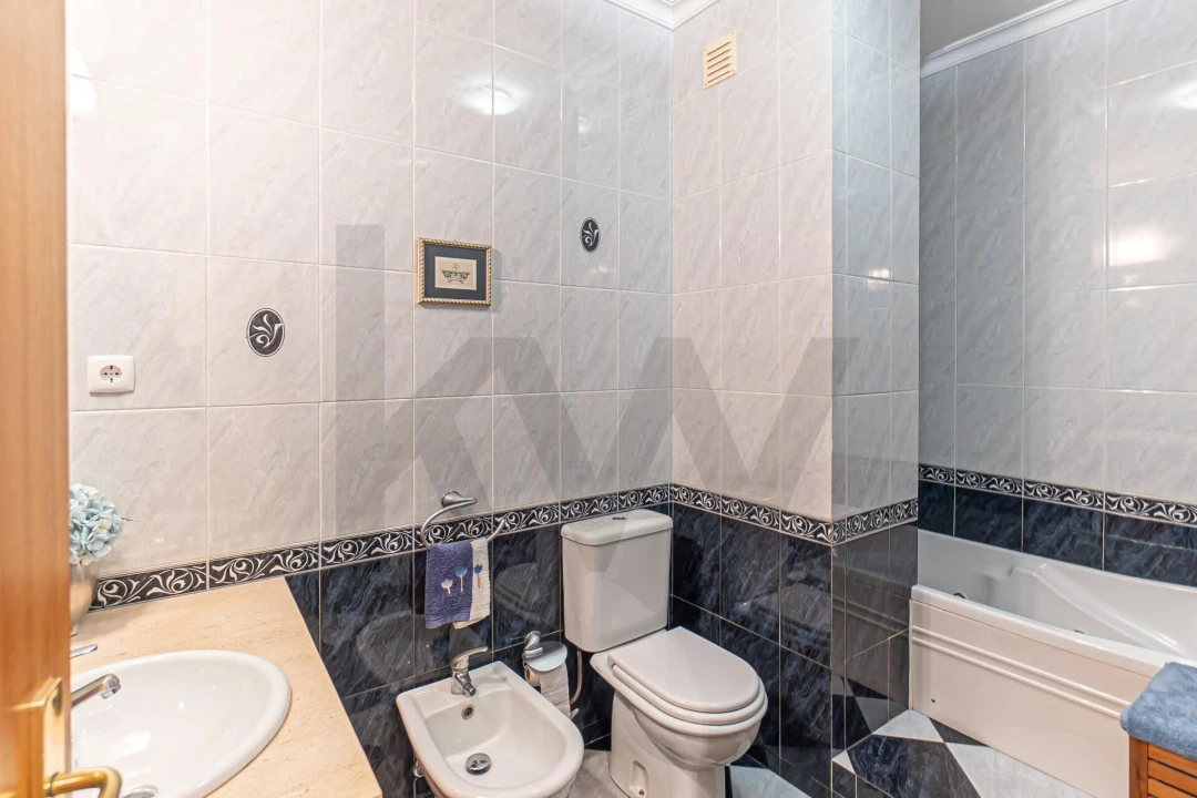 Apartamento T3 para Venda em Mafamude e Vilar do Paraíso Foto 20