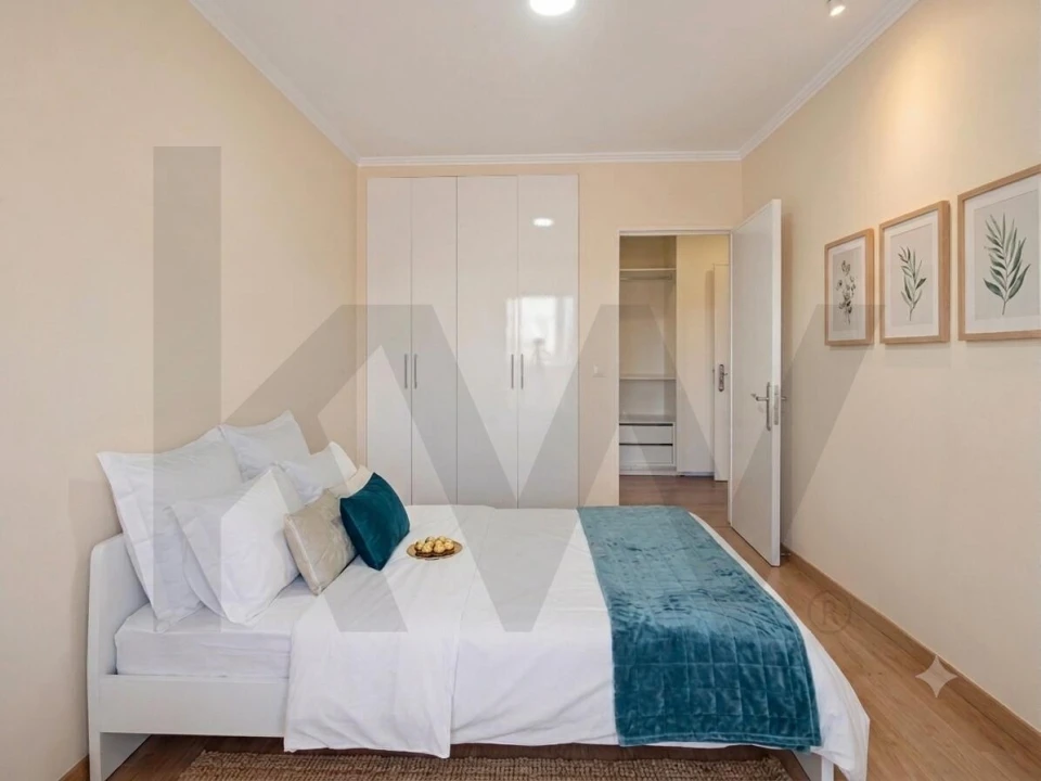 Apartamento T2 para Arrendamento em Carcavelos e Parede Foto 12
