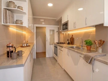 Apartamento T2 para Arrendamento em Carcavelos e Parede