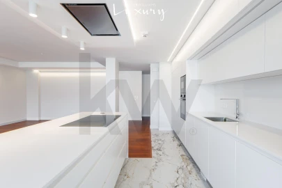 Apartamento T4 para Venda em Almada, Cova da Piedade, Pragal e Cacilhas