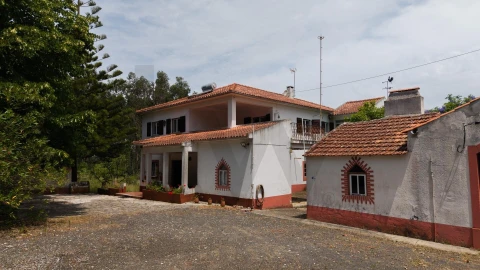 Quinta T5 para Venda em Caldas da Rainha - Santo Onofre e Serra do Bouro