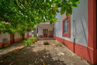 Quinta T5 para Venda em Caldas da Rainha - Santo Onofre e Serra do Bouro