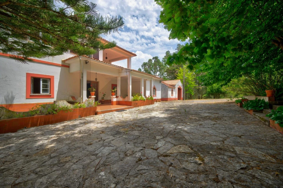 Quinta T5 para Venda em Caldas da Rainha - Santo Onofre e Serra do Bouro Foto 8