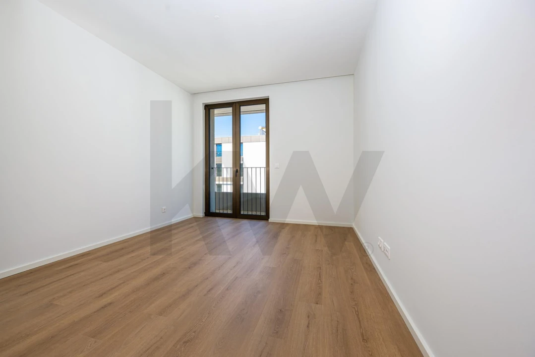 Apartamento T3 para Venda em Póvoa de Santa Iria e Forte da Casa Foto 6