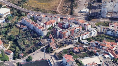 Terreno para Venda em Carnaxide e Queijas