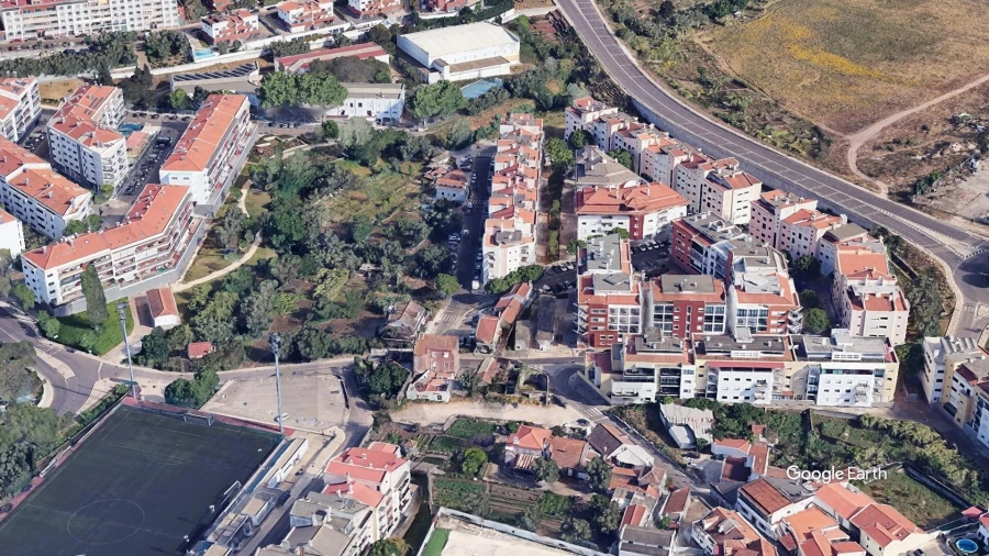 Terreno para Venda em Carnaxide e Queijas Foto 9