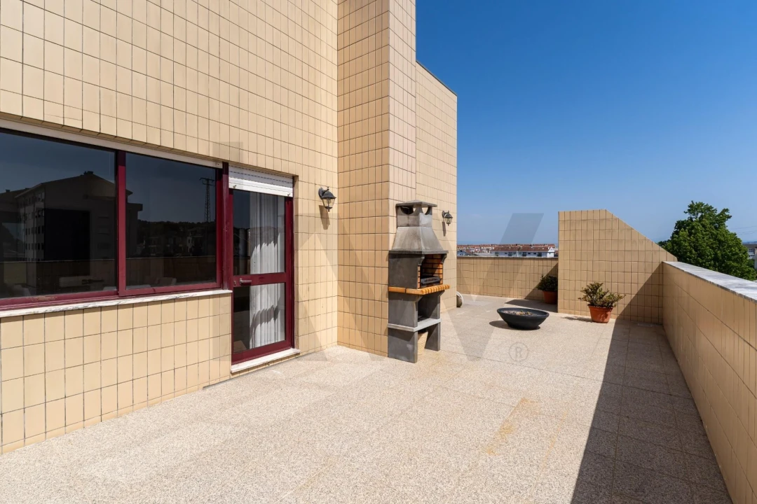 Apartamento T3 para Venda em Mafamude e Vilar do Paraíso Foto 5