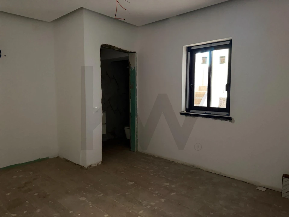 Prédio para Venda em Faro (Sé e São Pedro) Foto 12