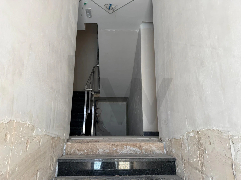 Prédio para Venda em Faro (Sé e São Pedro) Foto 15