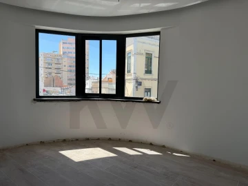 Prédio para Venda em Faro (Sé e São Pedro)