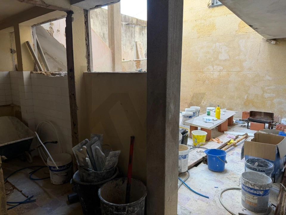 Prédio para Venda em Faro (Sé e São Pedro) Foto 30